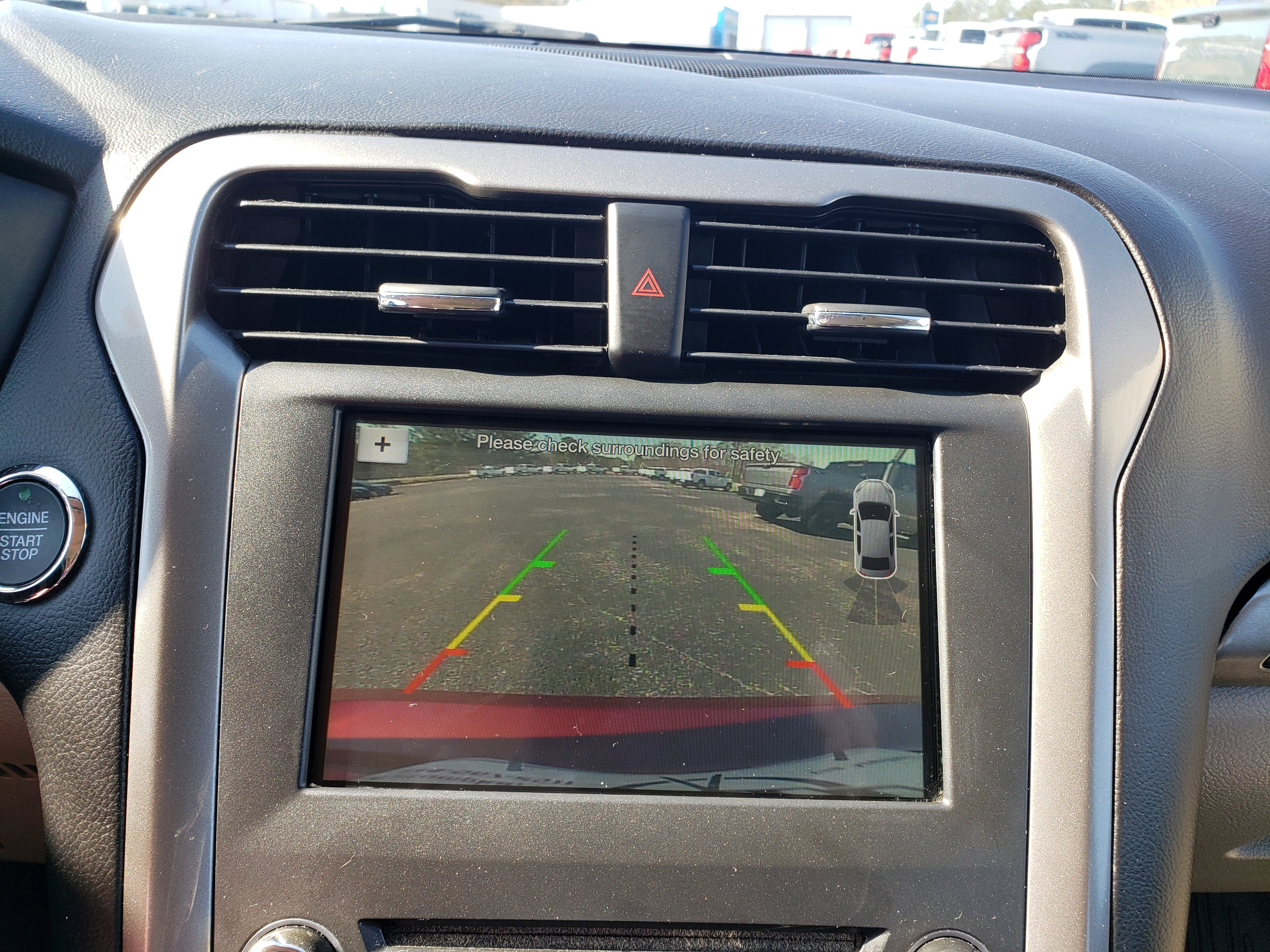 Used 2018 Ford Fusion SE w/ Fusion SE Technology Package image 38