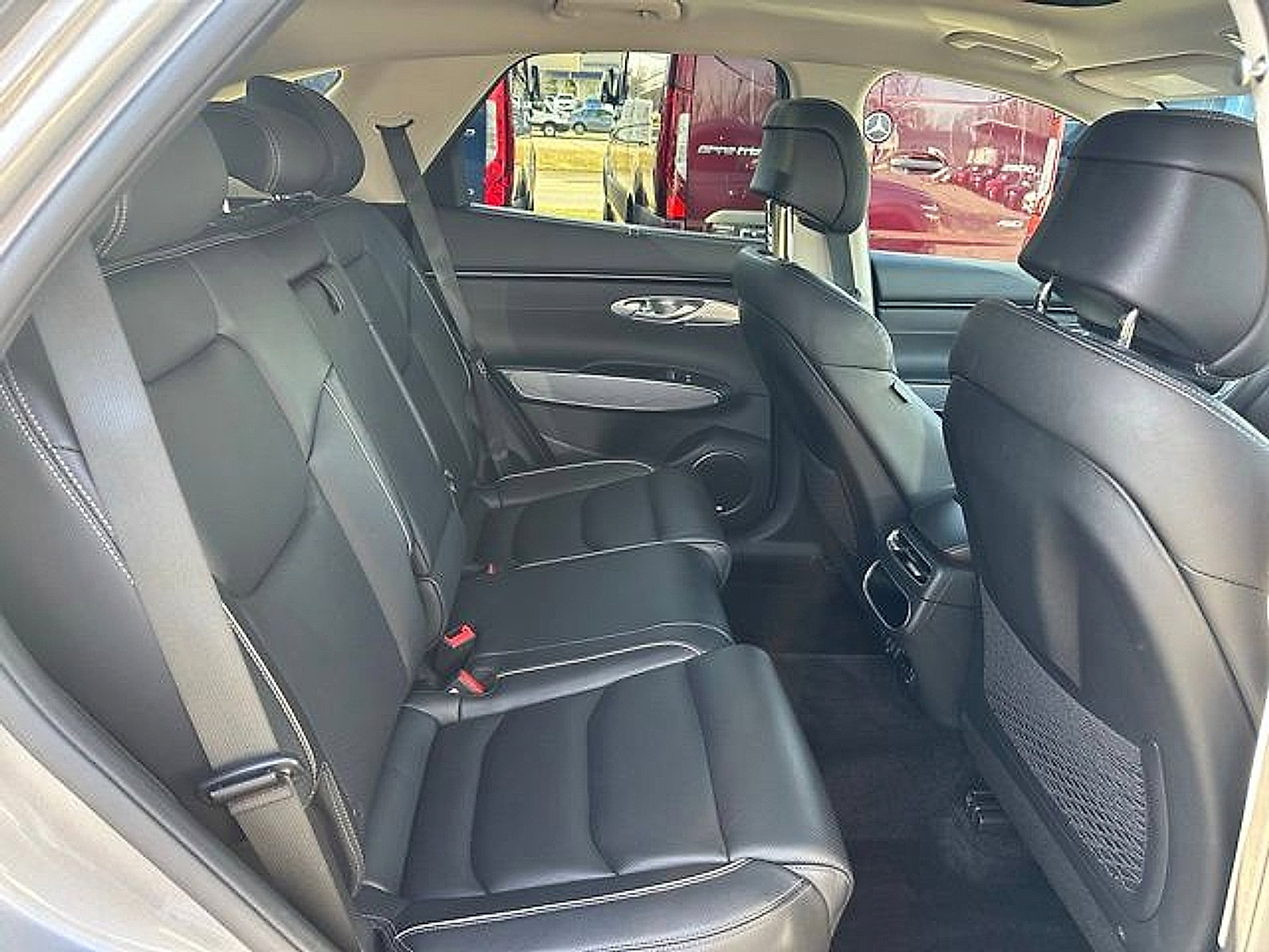 Used 2023 Genesis GV70 2.5T w/ Advanced Package image 11