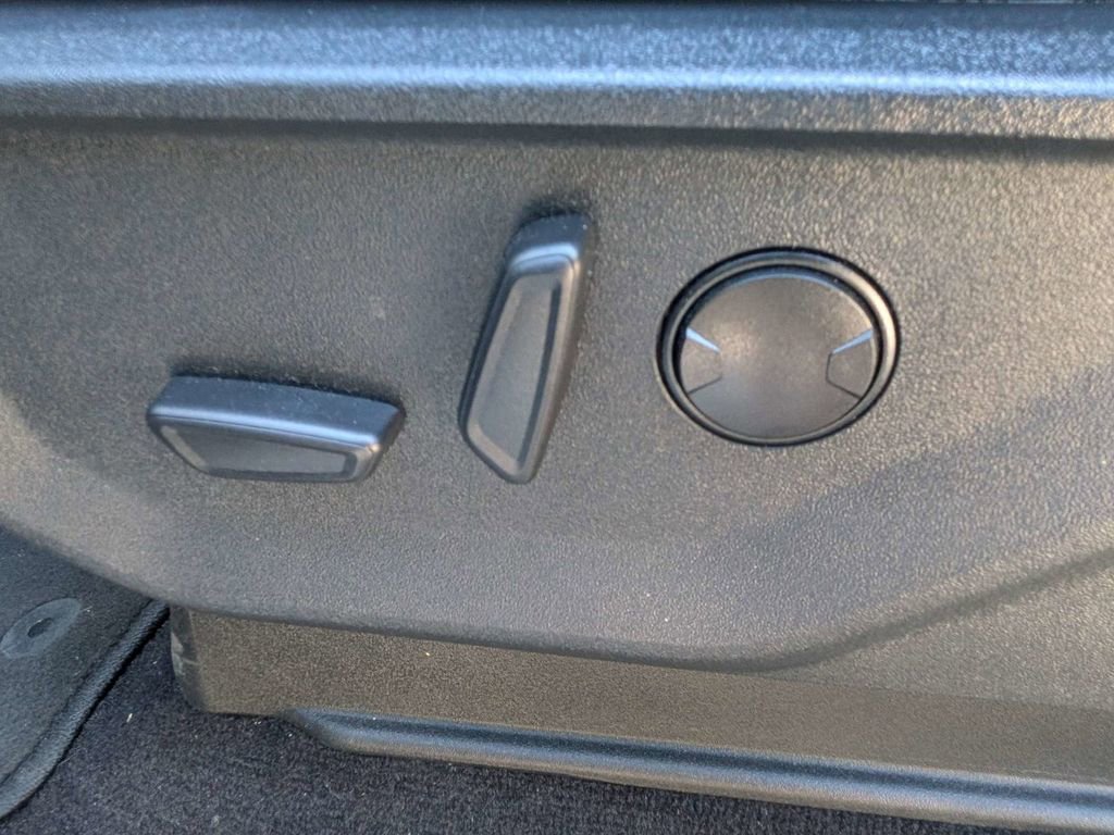 Used 2021 Ford F150 XLT w/ Equipment Group 302A High AWD/4WD image 19