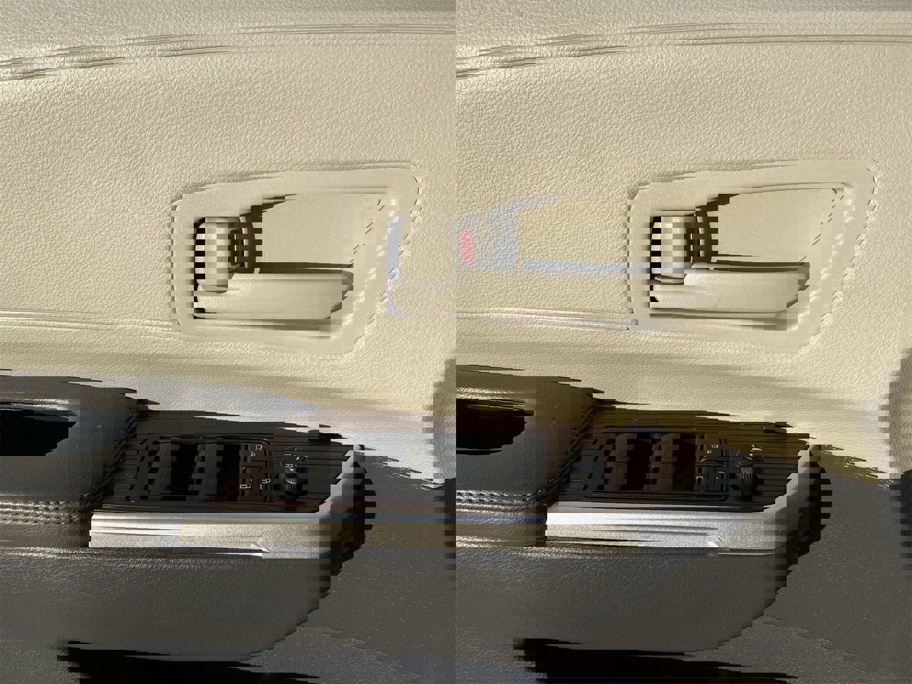 Used 2023 Toyota Sienna LE image 18