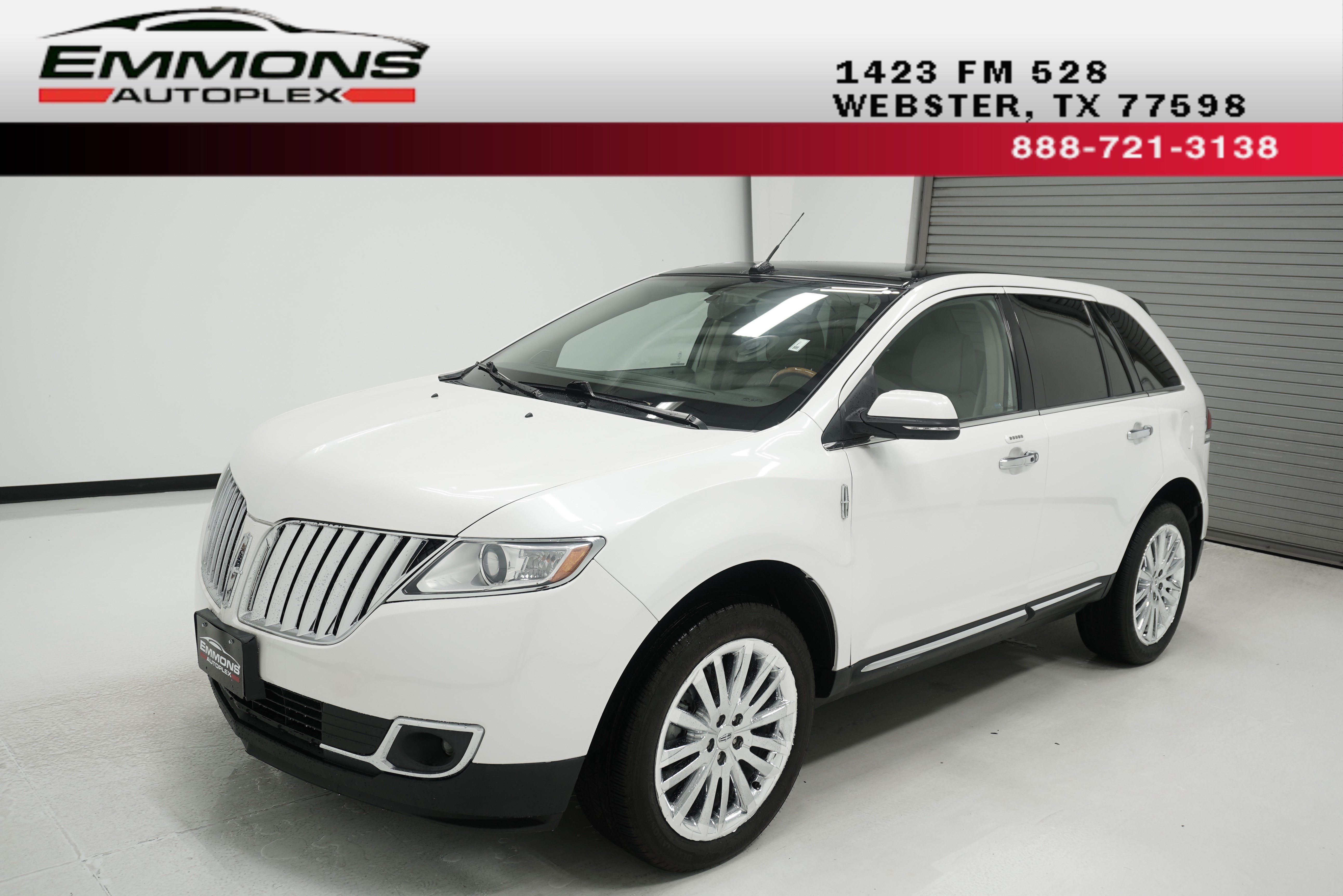 Used 2014 Lincoln MKX FWD w/ Equipment Group 102A image 1