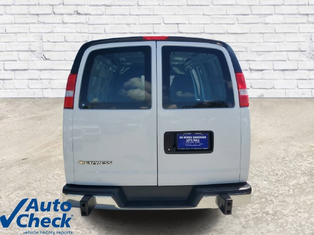 Certified 2025 Chevrolet Express 2500 w/ Driver Convenience Package RWD image 3
