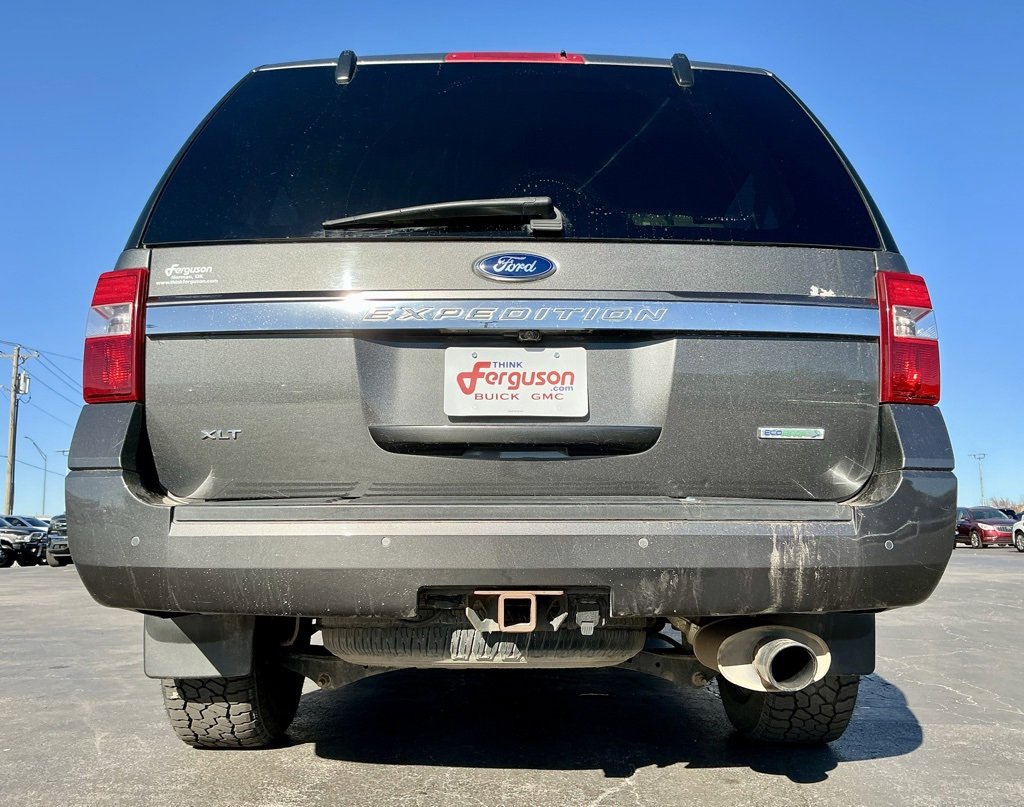 Used 2015 Ford Expedition XLT w/ Equipment Group 202A image 18