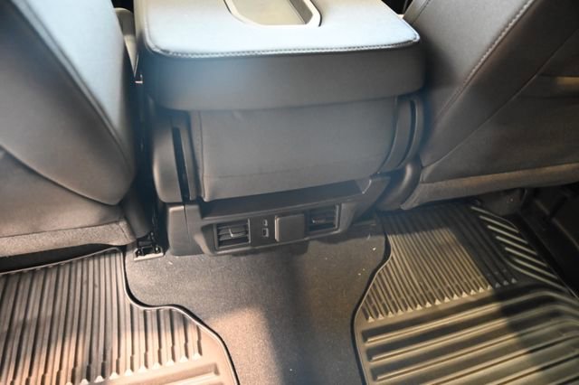 New 2026 GMC Sierra 1500 Elevation AWD/4WD image 25