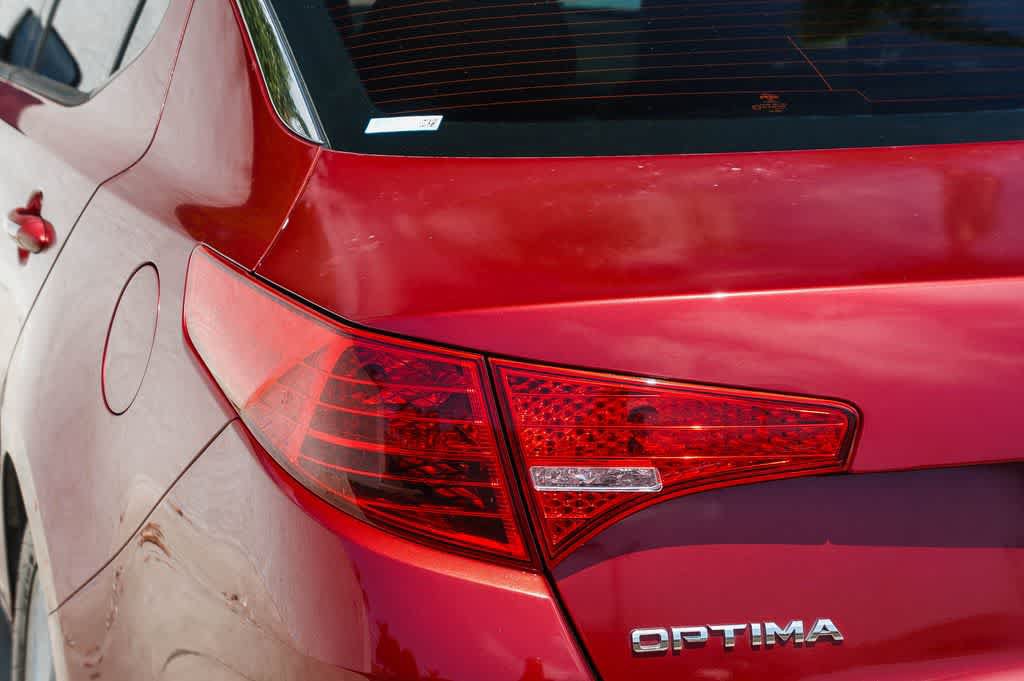 Used 2013 Kia Optima EX w/ Premium Pkg FWD image 7