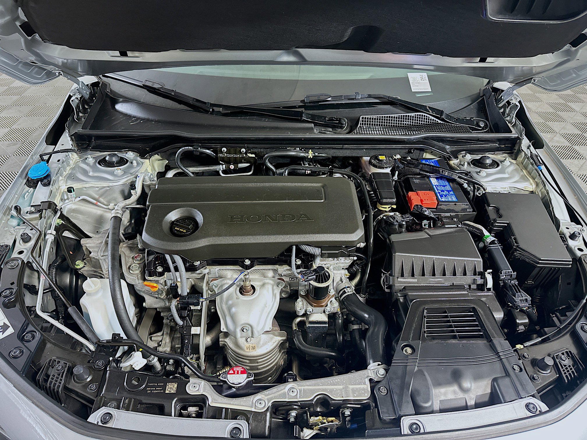 Used 2025 Honda Civic LX image 31