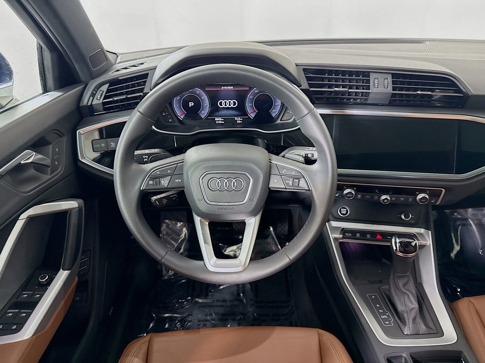 Certified 2025 Audi Q3 2.0T Premium Plus w/ Premium Plus Package image 23