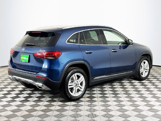 Used 2023 Mercedes-Benz GLA 250 4MATIC w/ Premium Package image 8