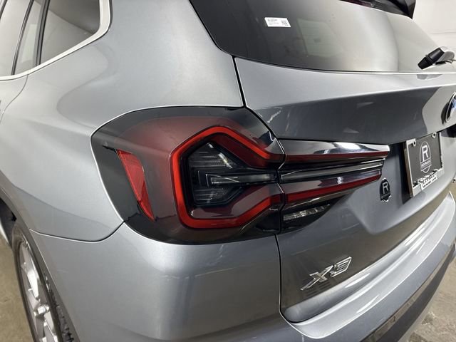 Used 2024 BMW X3 sDrive30i w/ Convenience Package image 31