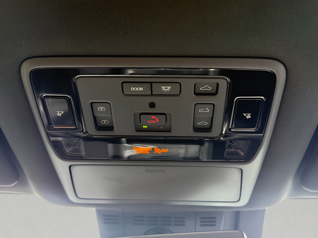Used 2026 Lexus TX 500h AWD w/ Technology Package image 34