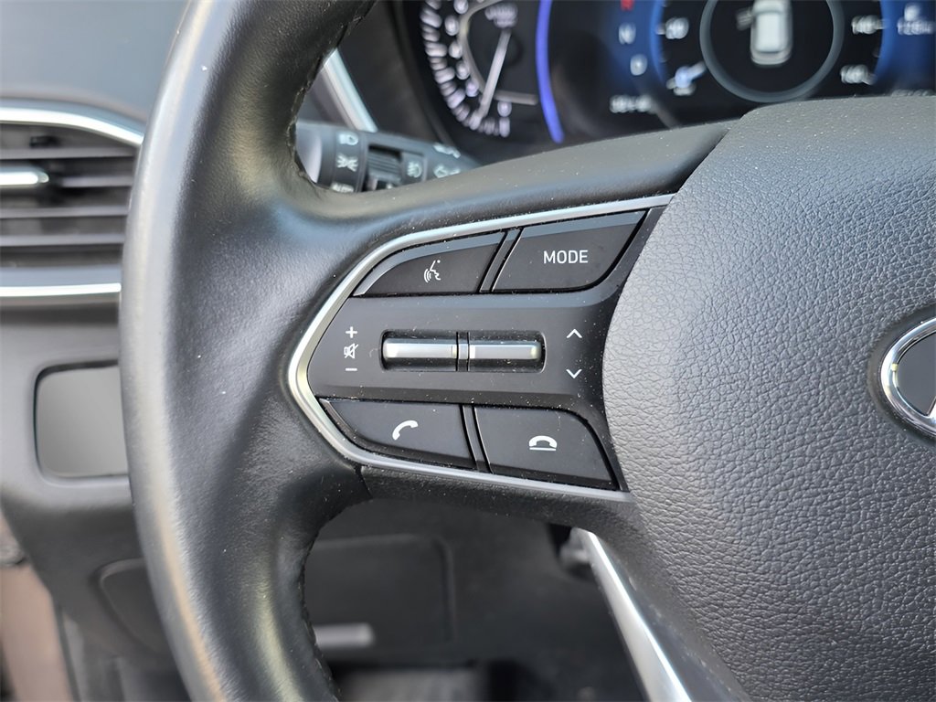 Used 2020 Hyundai Santa Fe SEL w/ Convenience Package image 26