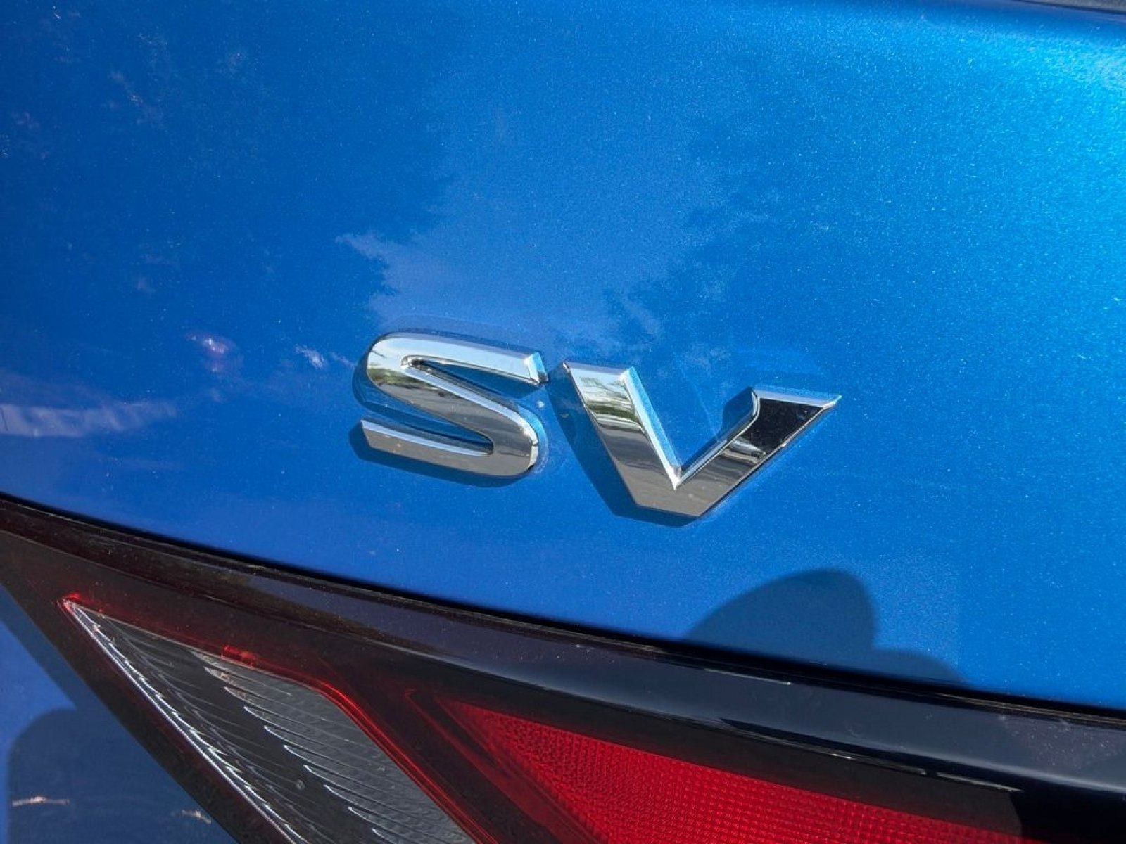 Used 2024 Nissan Sentra SV FWD image 6