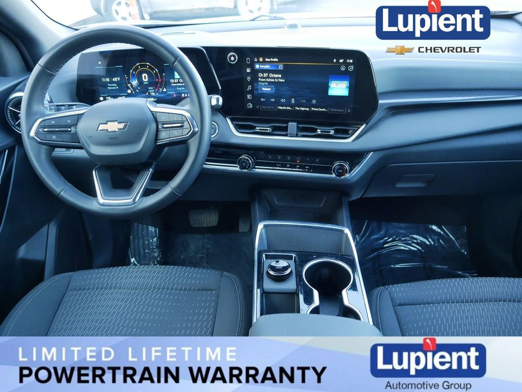 Used 2026 Chevrolet Equinox LT image 18