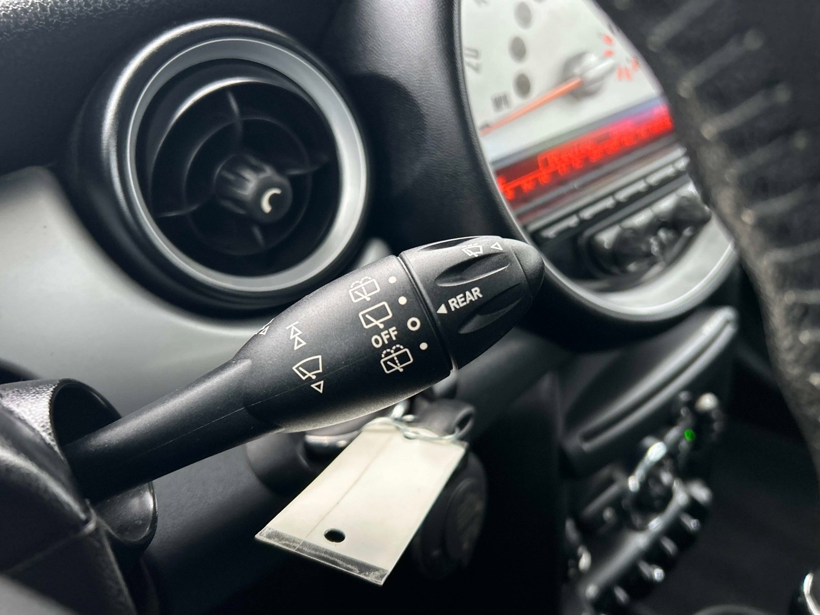 Used 2012 MINI Cooper Hardtop image 22