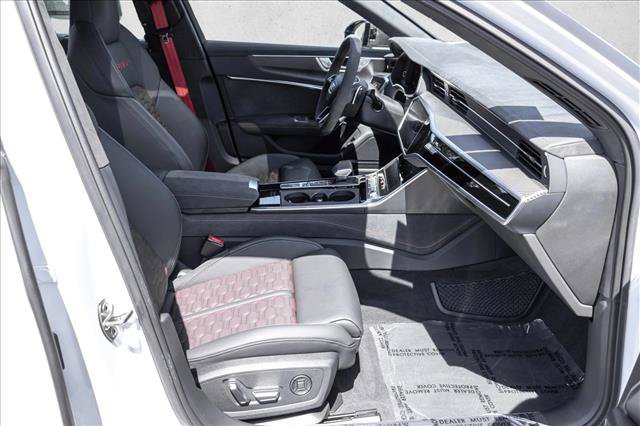 Certified 2025 Audi RS 6 performance AWD/4WD image 27