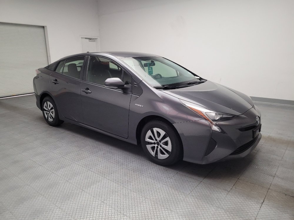 Used 2016 Toyota Prius Two FWD image 11