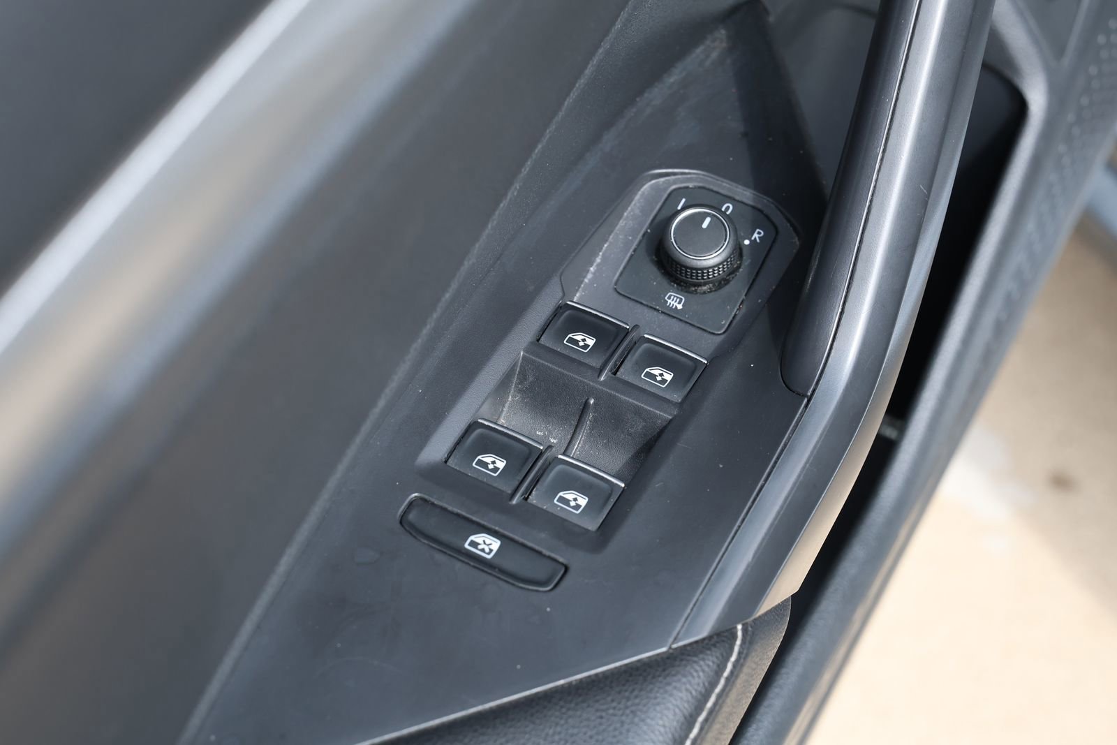 Used 2024 Volkswagen Jetta S image 26