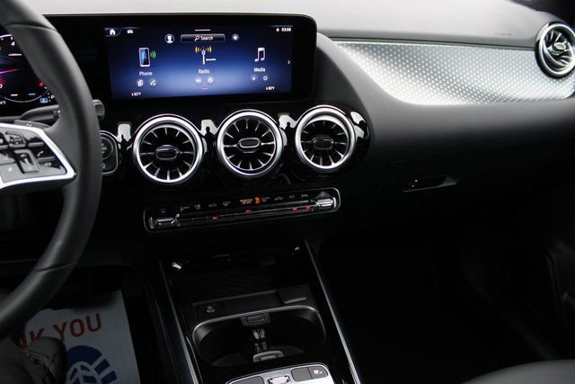 New 2025 Mercedes-Benz GLA 250 4MATIC image 24