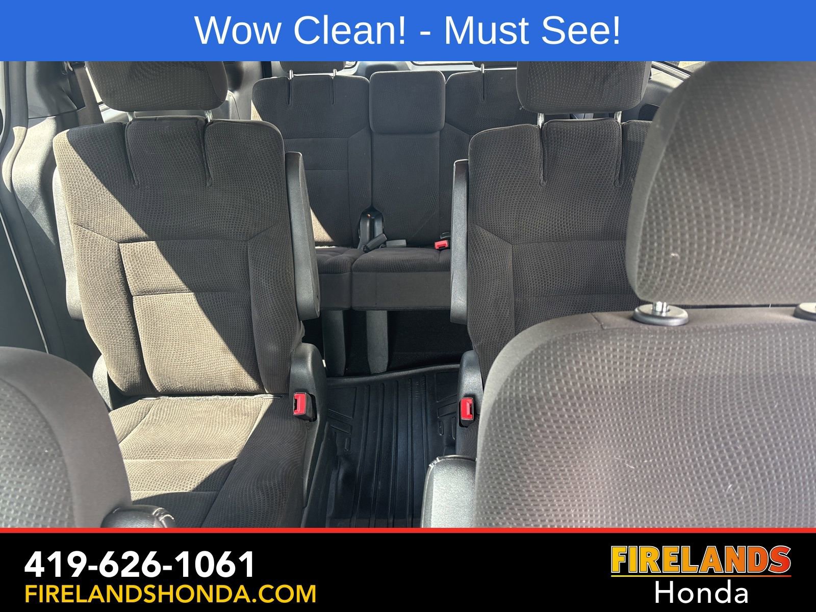 Used 2017 Dodge Grand Caravan SE FWD image 10
