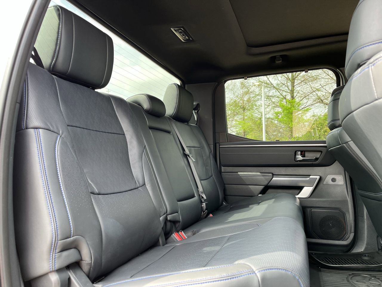 Used 2025 Toyota Tundra Platinum AWD/4WD image 27