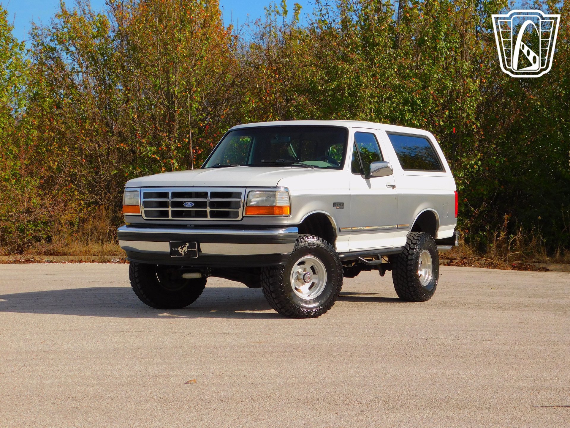 Used 1995 Ford Bronco XLT AWD/4WD image 3