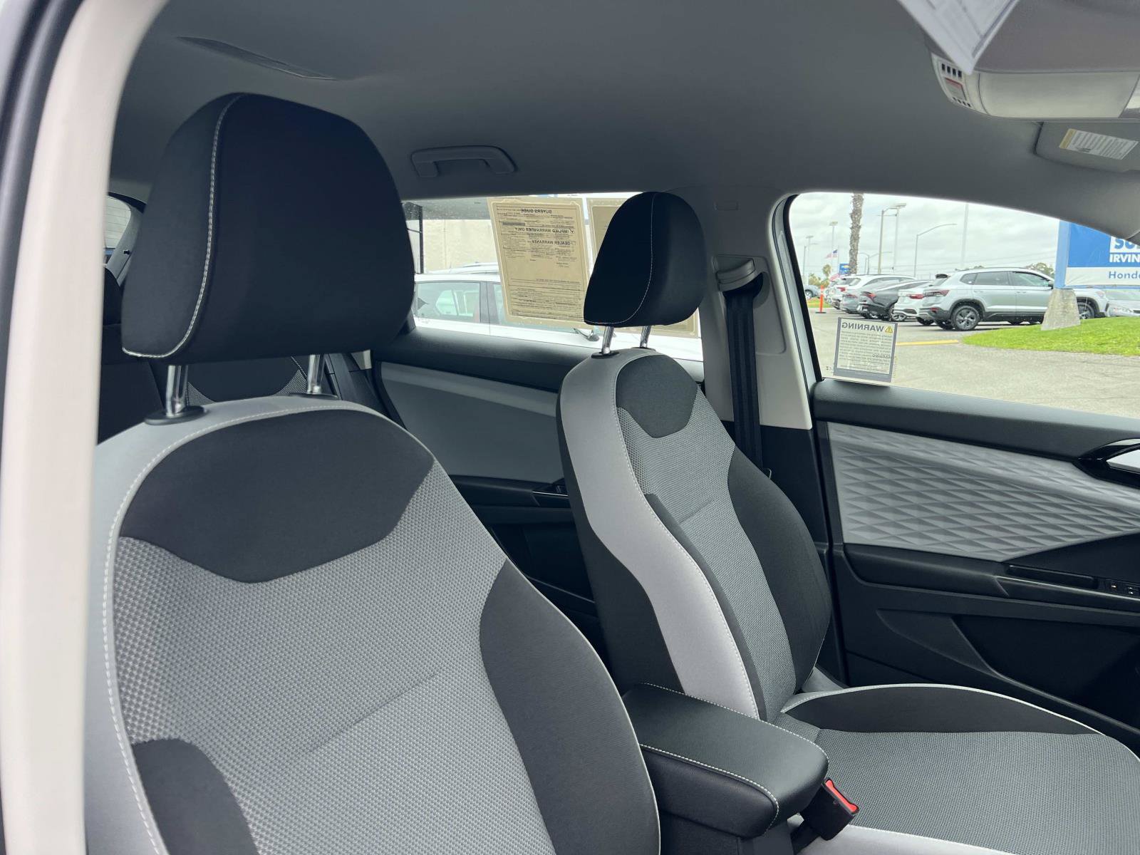 Certified 2023 Volkswagen Taos S FWD image 28