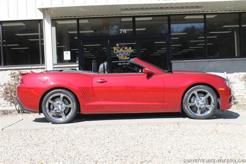 Used 2015 Chevrolet Camaro SS w/ RS Package RWD image 27