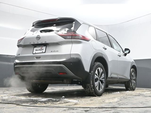 Used 2023 Nissan Rogue SV image 37