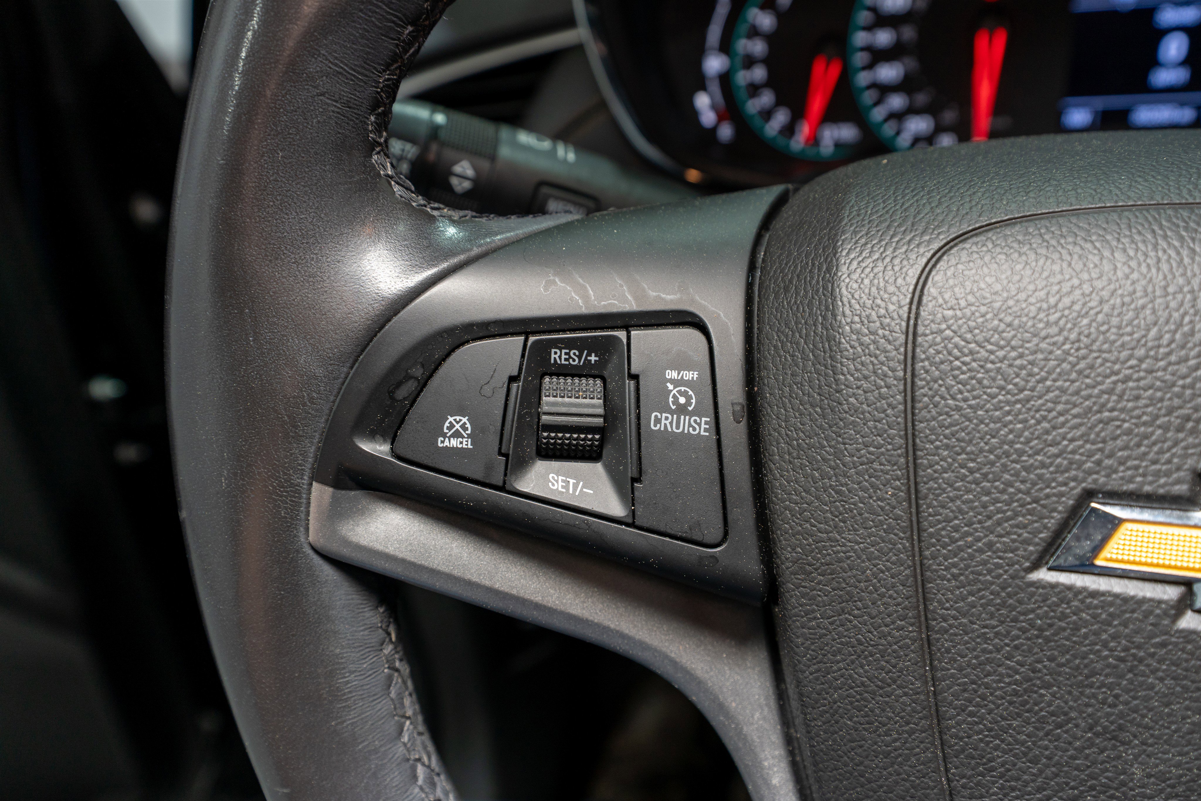 Used 2019 Chevrolet Trax LT w/ LT Convenience Package image 23