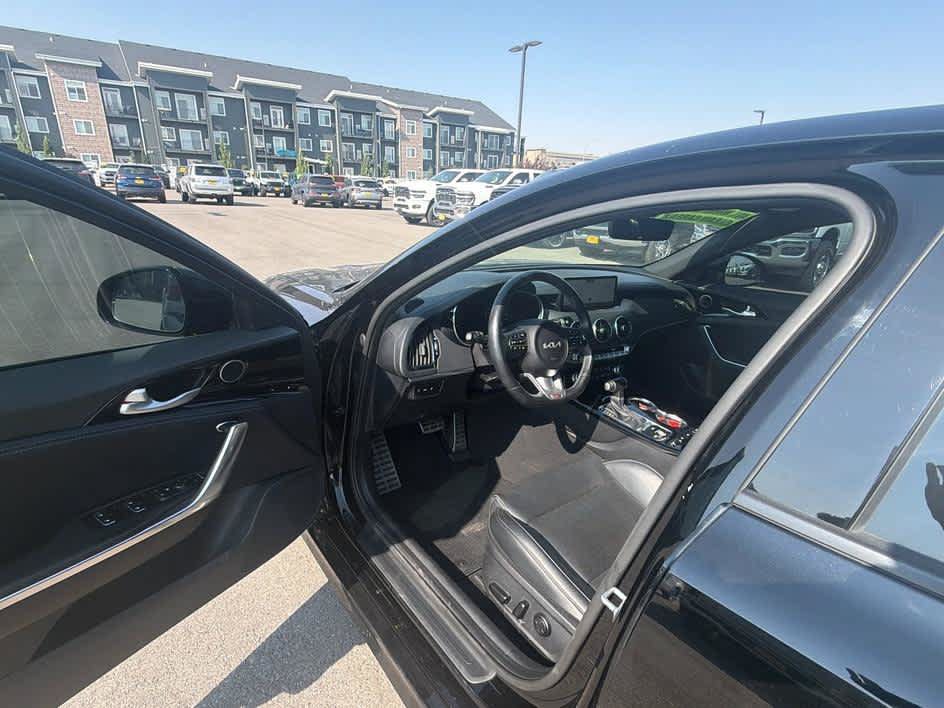 Used 2022 Kia Stinger GT-Line AWD/4WD image 11