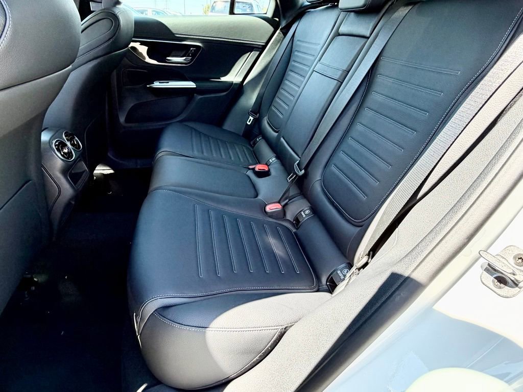 New 2026 Mercedes-Benz GLC 43 AMG 4MATIC image 30