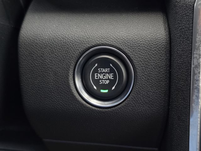 New 2026 GMC Acadia Denali w/ Super Cruise Package FWD image 25