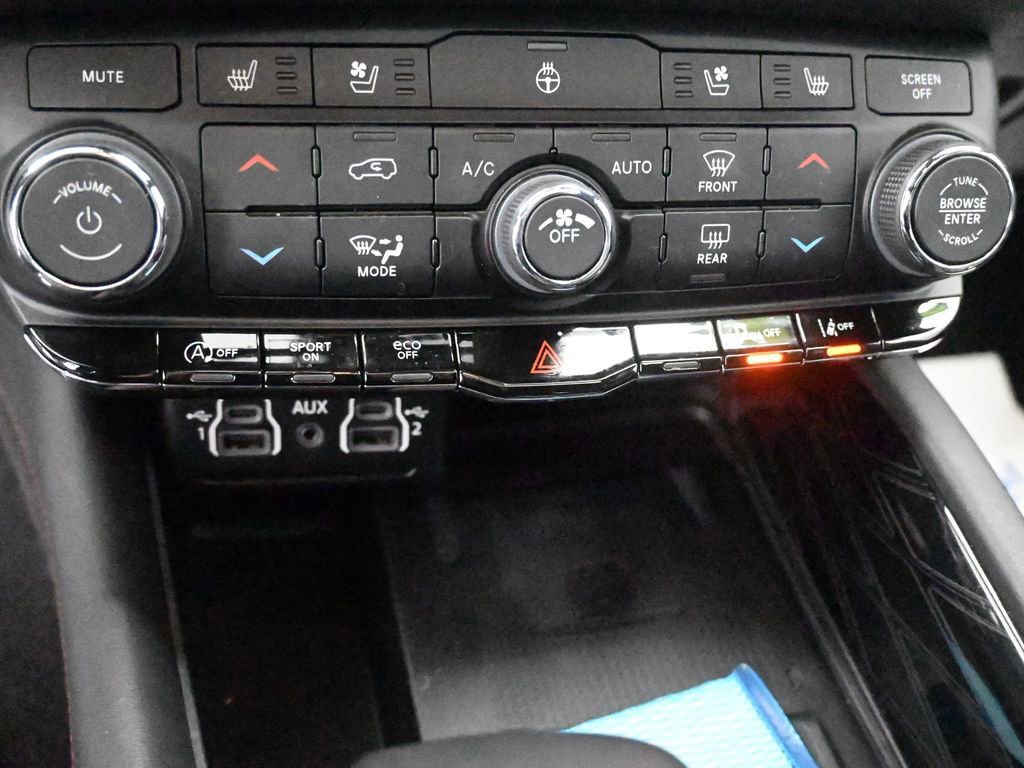 Used 2023 Dodge Durango Citadel image 31