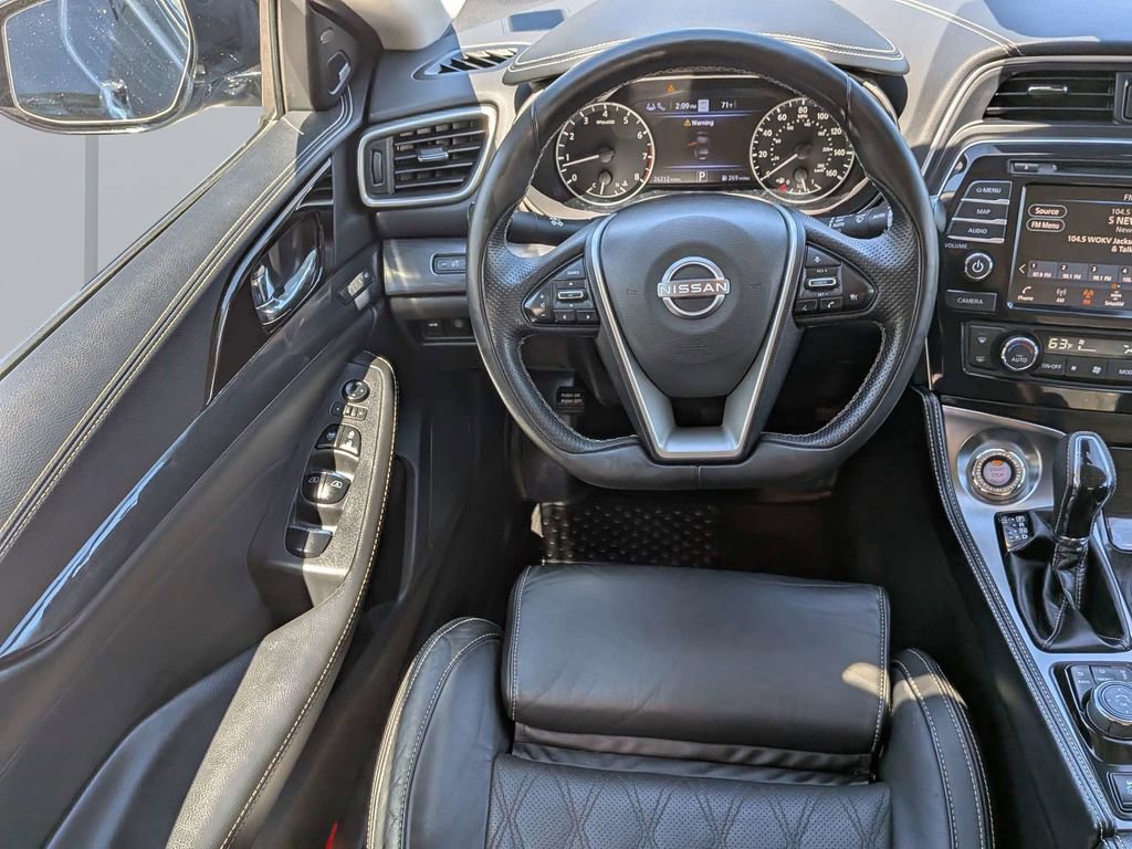 Used 2023 Nissan Maxima Platinum w/ Sport Mat Group FWD image 14