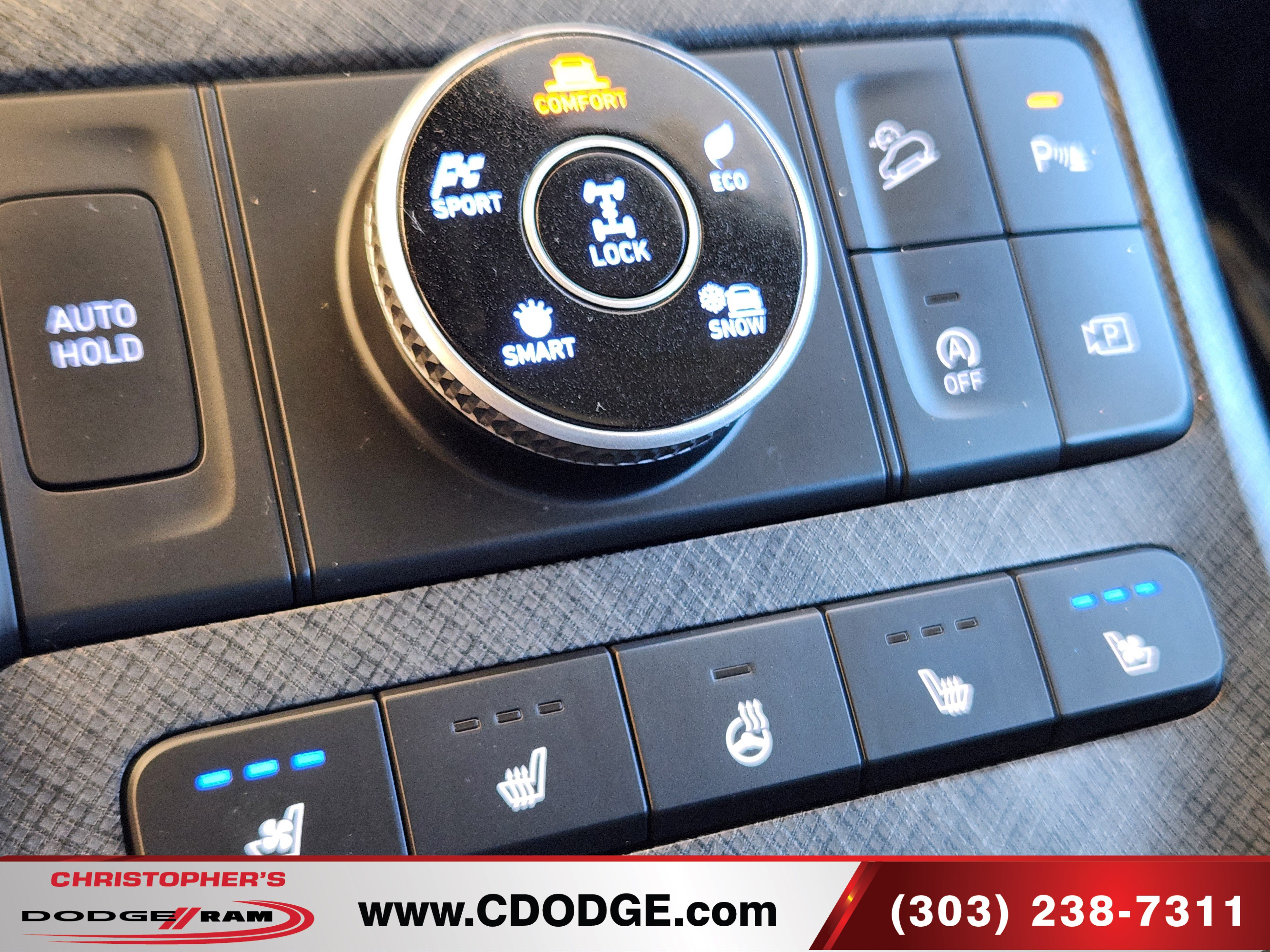 Used 2024 Hyundai Palisade Limited AWD/4WD image 28