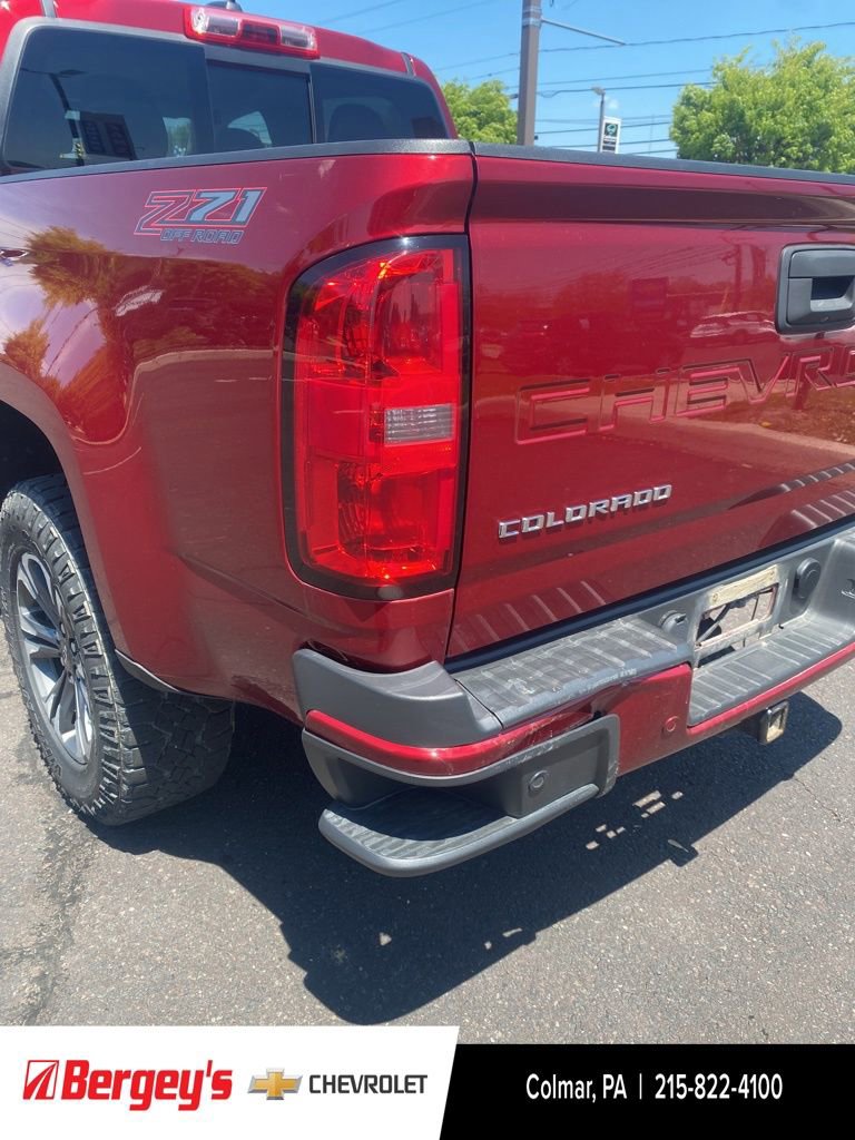 Used 2021 Chevrolet Colorado Z71 AWD/4WD image 19