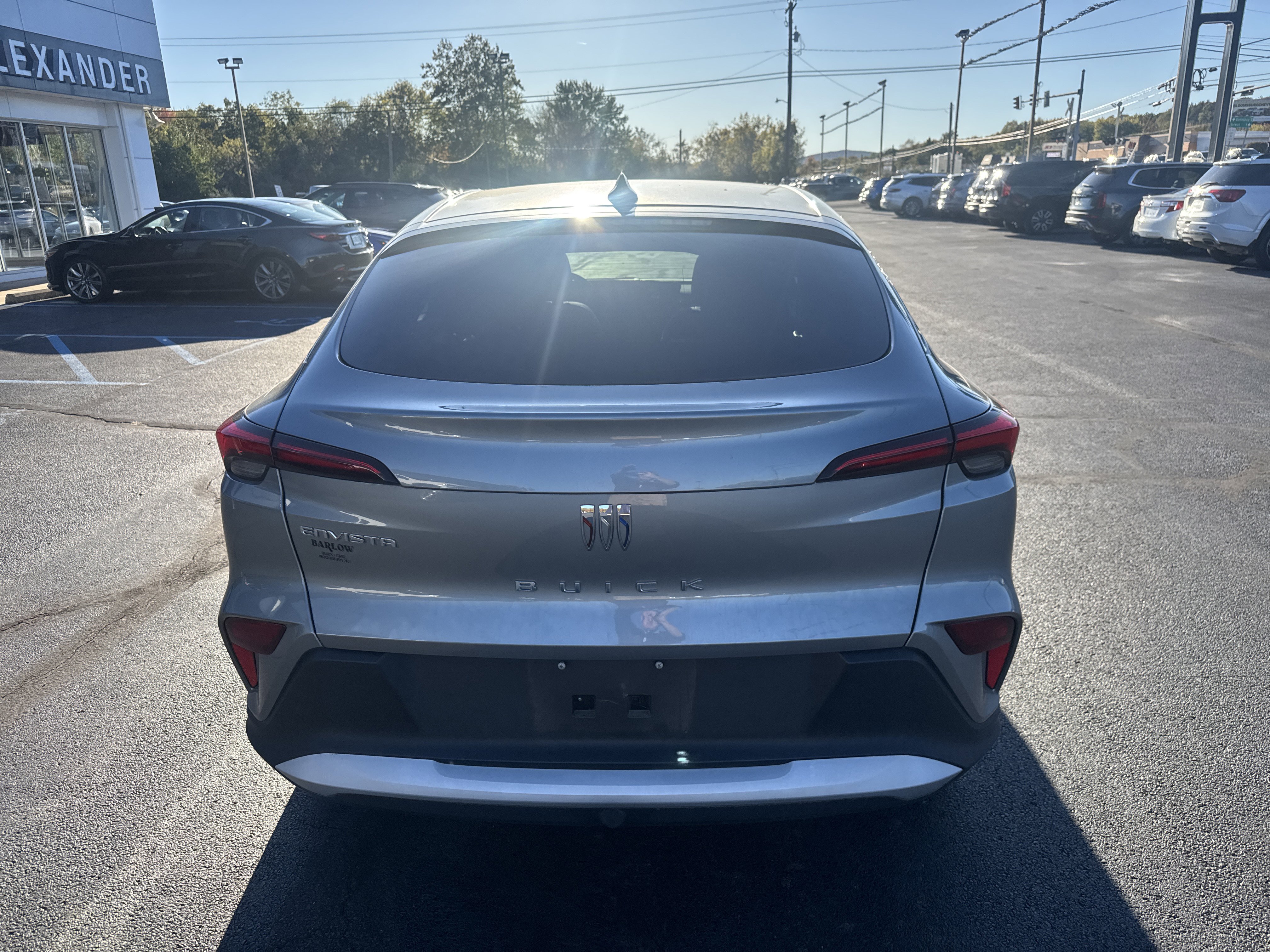 Used 2024 Buick Envista Preferred w/ Convenience I Package image 4