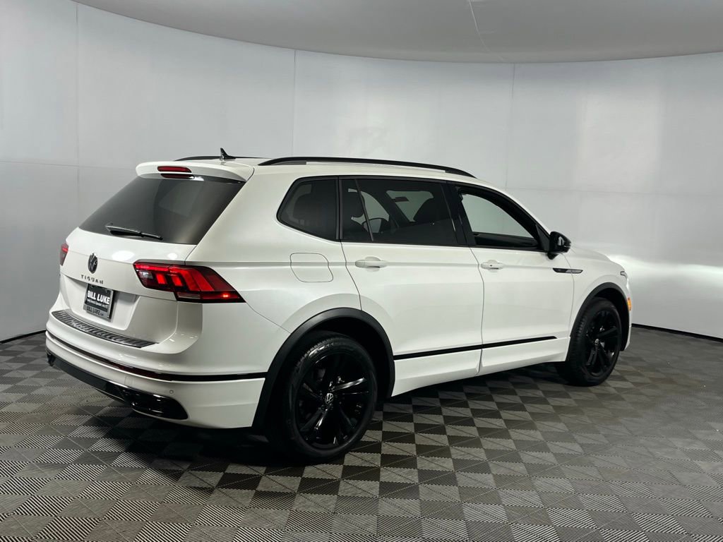 Used 2023 Volkswagen Tiguan SE R-Line image 8
