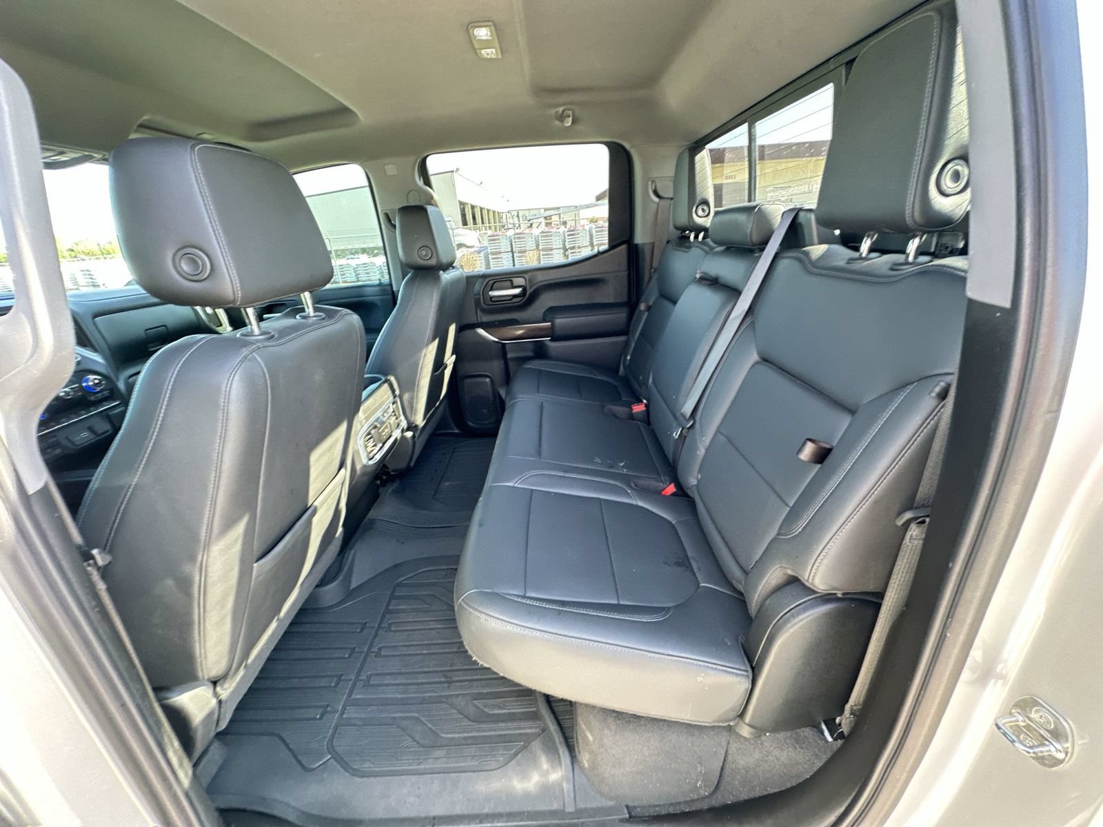 Used 2021 GMC Sierra 1500 SLT w/ SLT Premium Plus Package AWD/4WD image 25