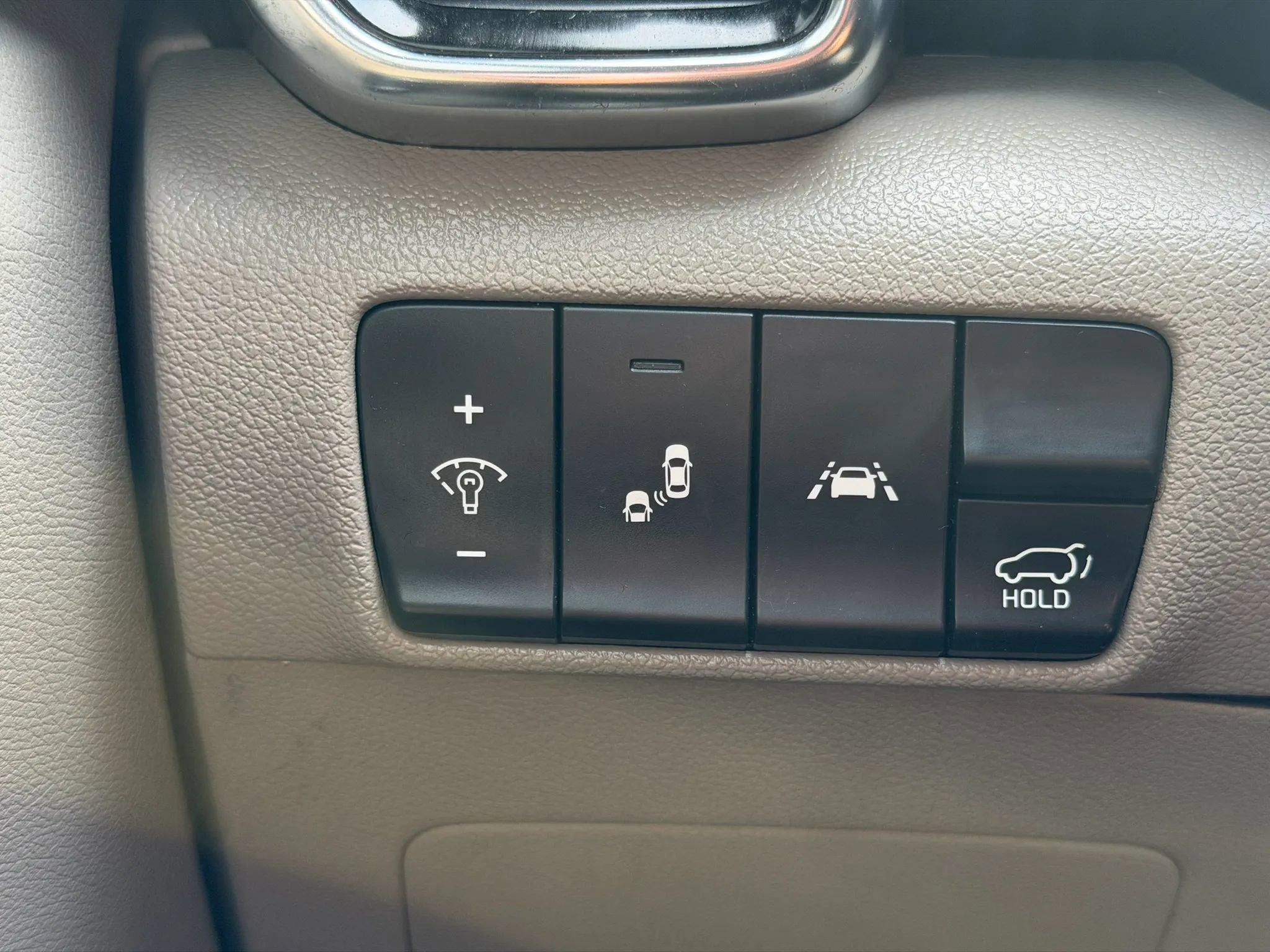 Used 2022 Kia Sportage EX image 25