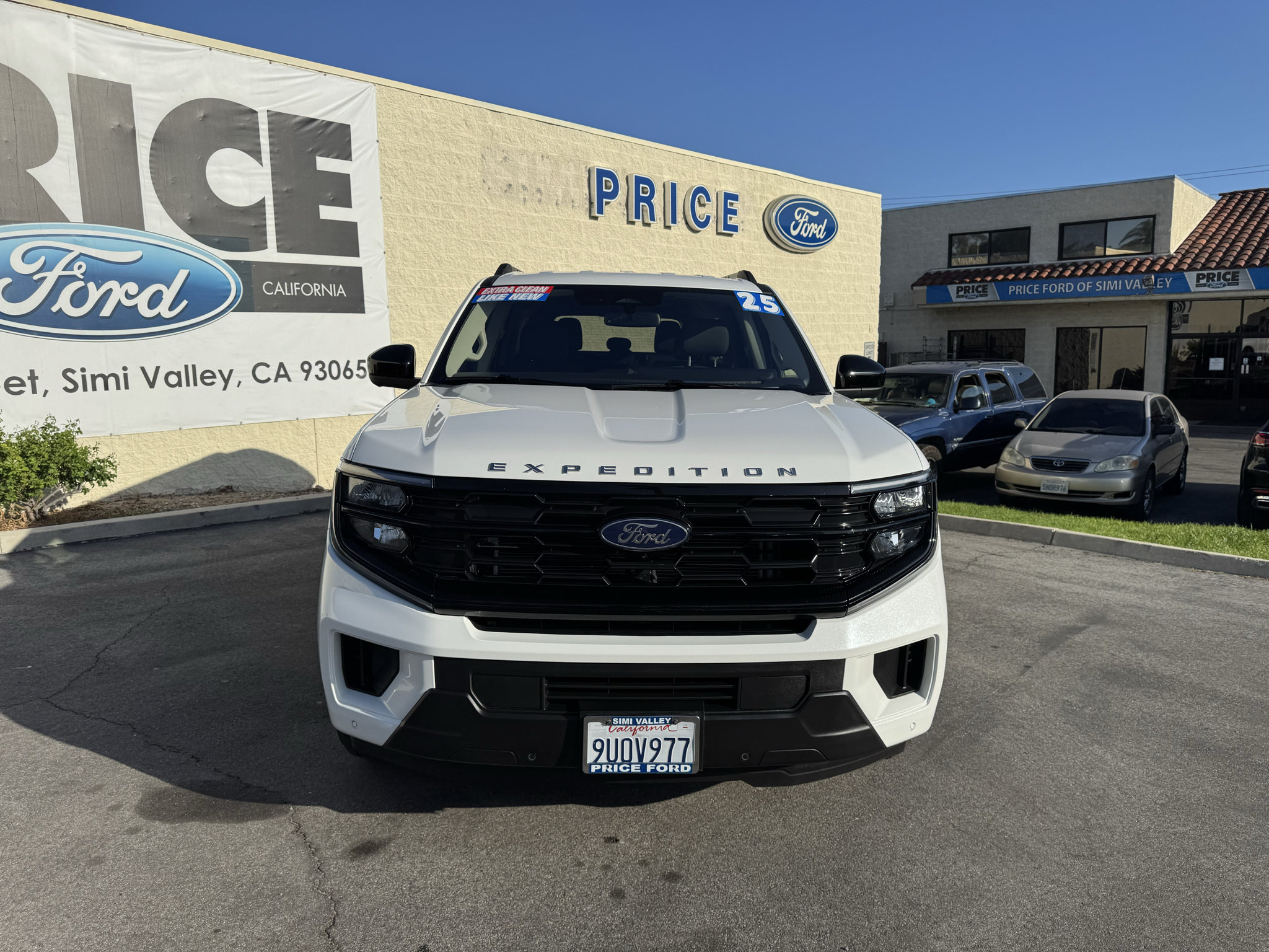 Used 2025 Ford Expedition Max Active RWD image 4