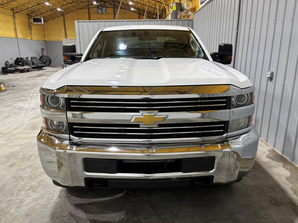 Used 2018 Chevrolet Silverado 2500 W/T w/ Snow Plow Prep Package image 7