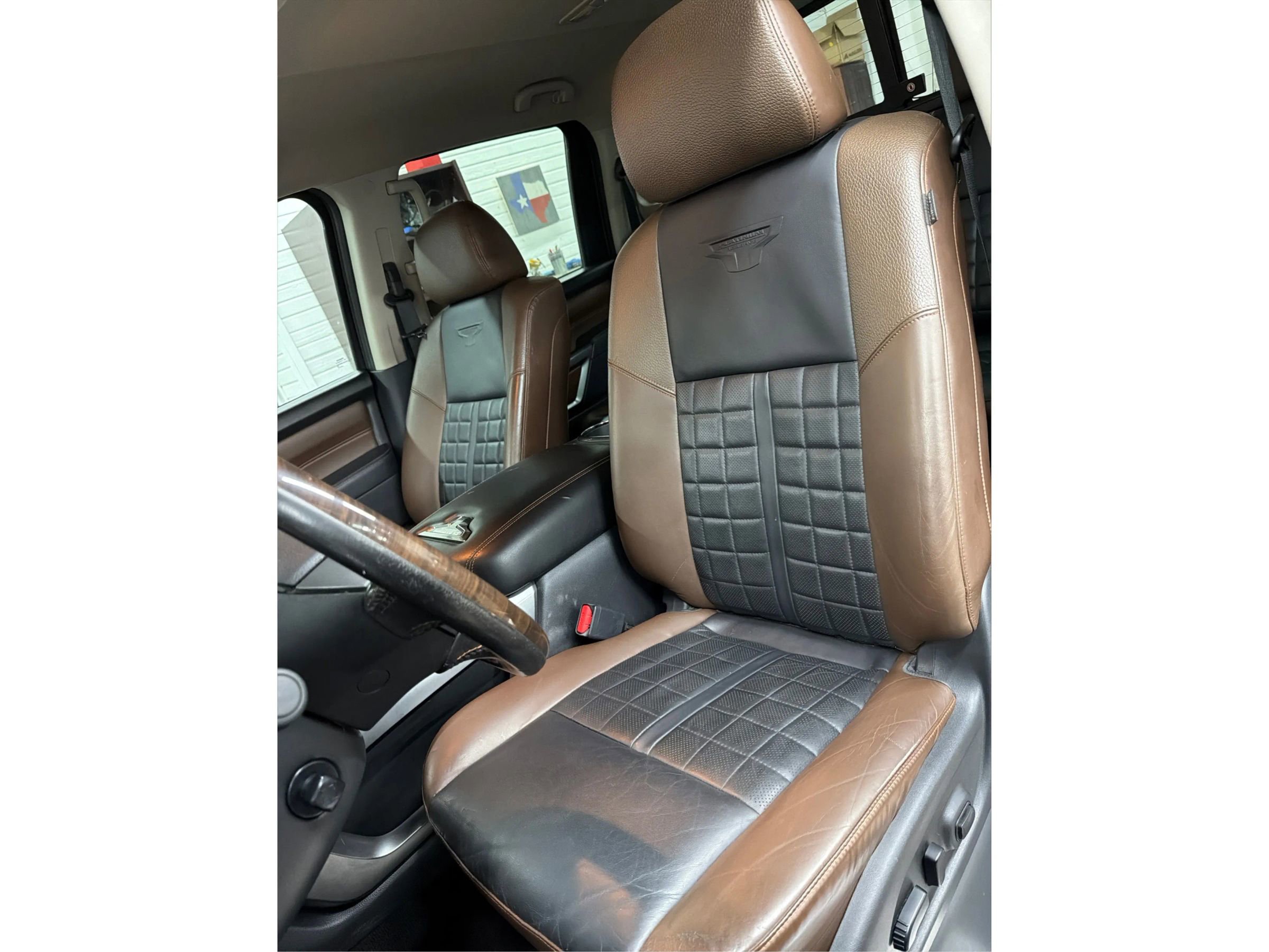 Used 2019 Nissan Titan Platinum Reserve w/ Platinum Utility Package AWD/4WD image 33