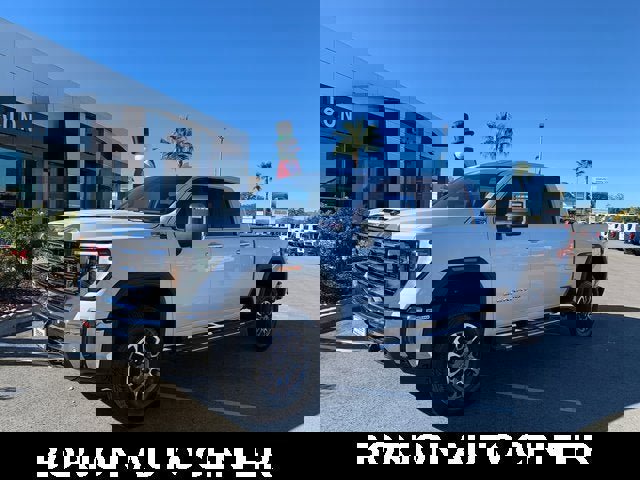 New 2026 GMC Sierra 2500 SLT w/ SLT Premium Package image 1