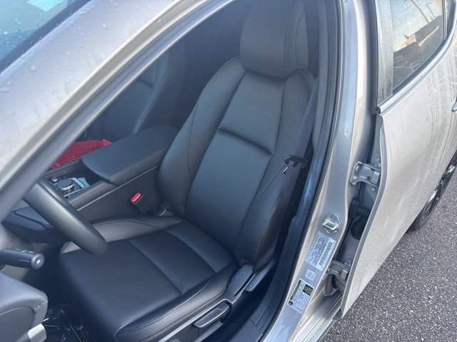 Used 2024 MAZDA MAZDA3 s image 11