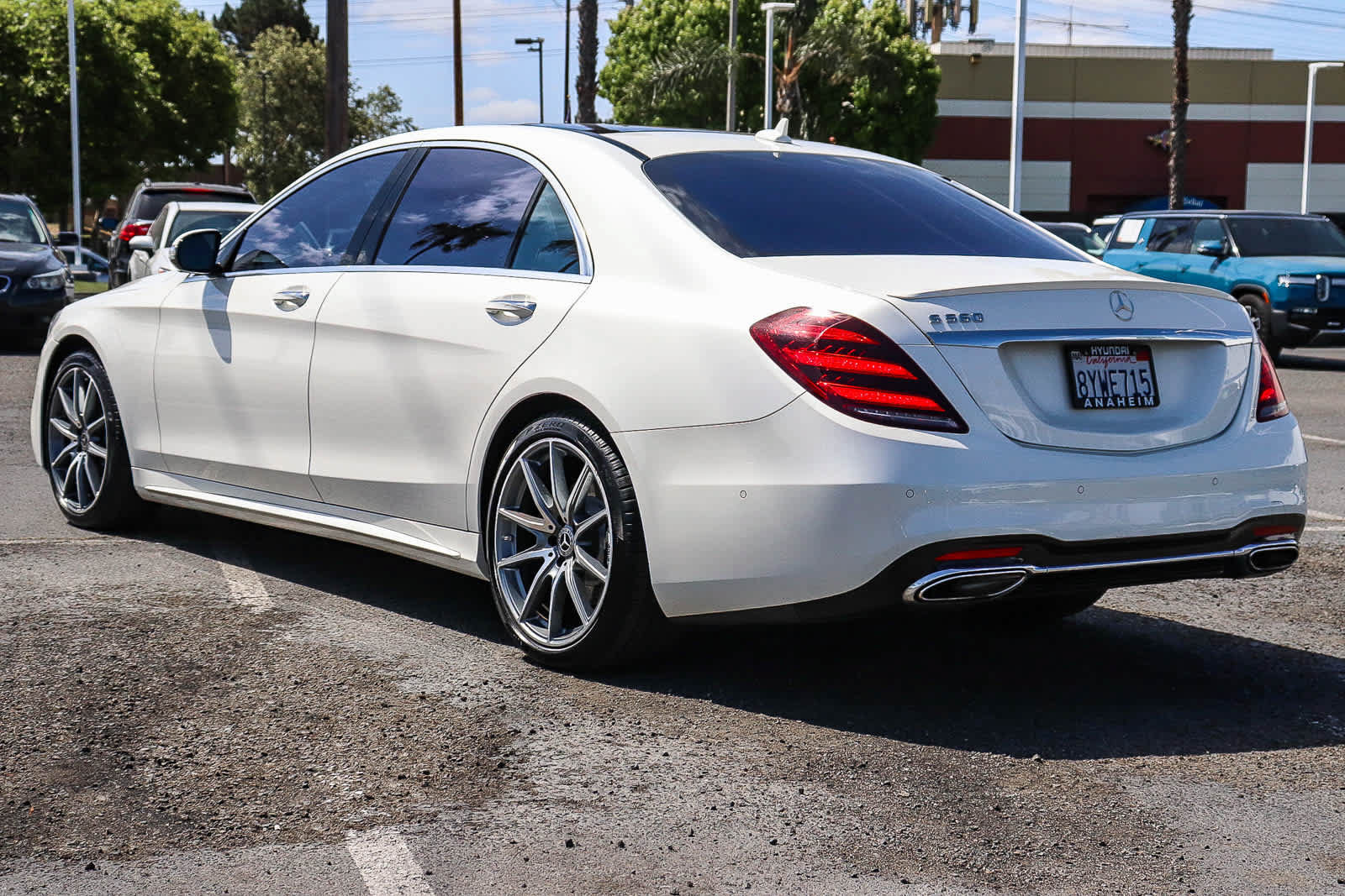 Used 2019 Mercedes-Benz S 560 Sedan image 11