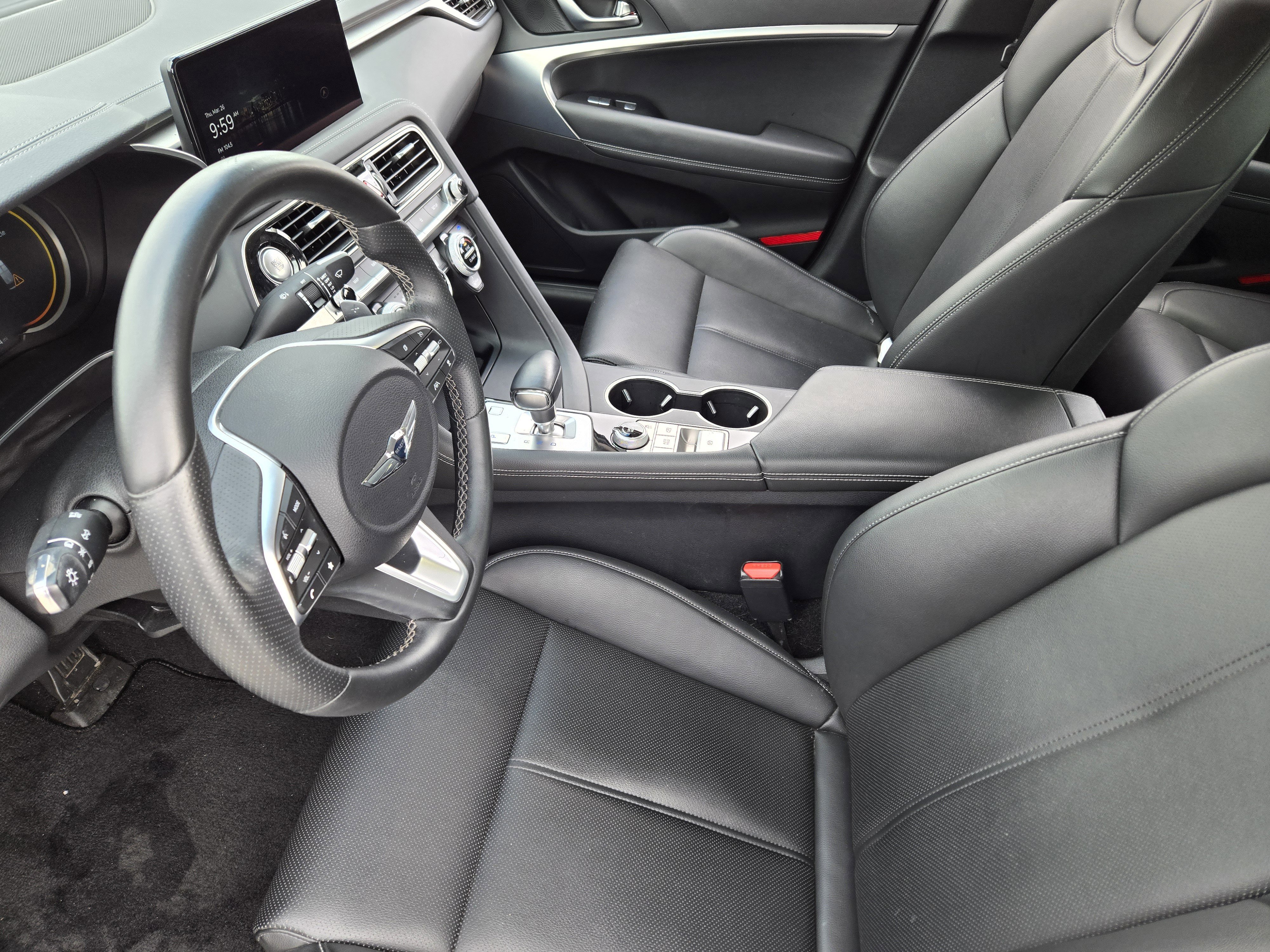 Used 2022 Genesis G70 2.0T image 11