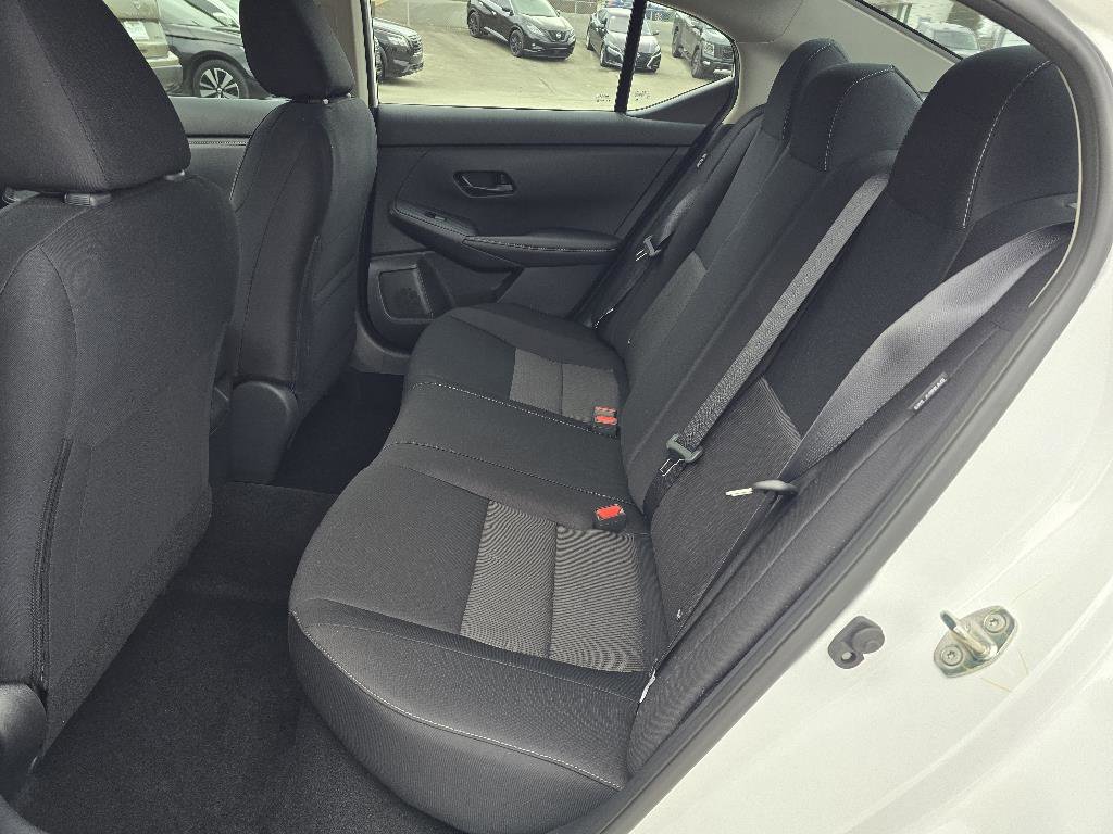 New 2025 Nissan Sentra SV image 10