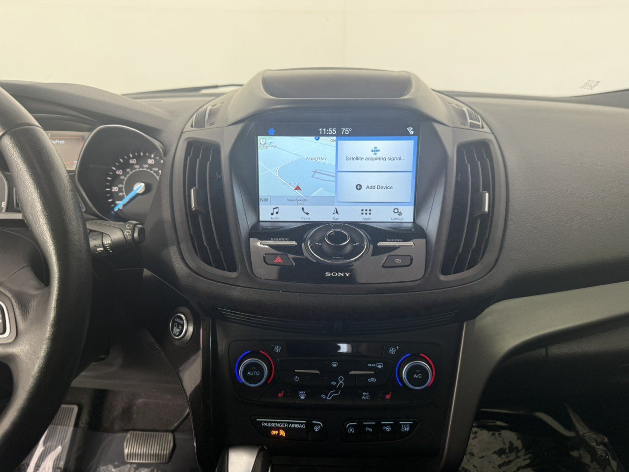 Used 2019 Ford Escape Titanium AWD/4WD image 19