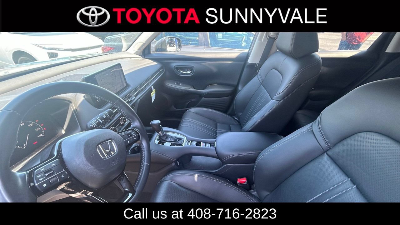 Used 2023 Honda HR-V EX-L image 4